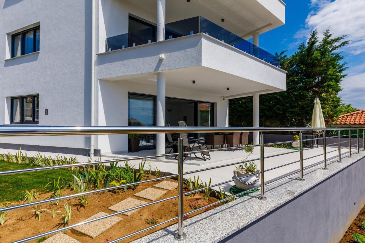 Apartment "Villa M" コストレナ エクステリア 写真