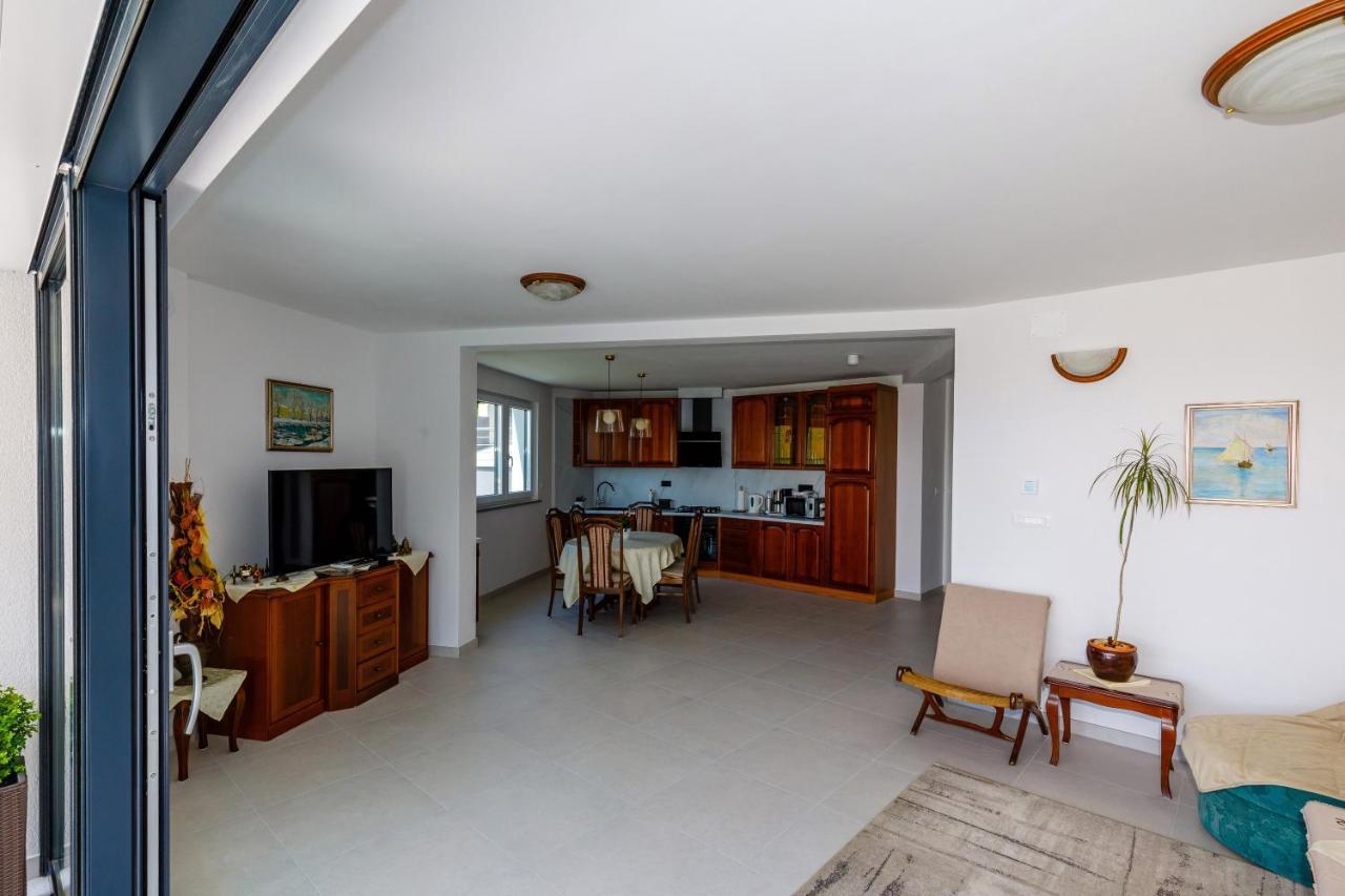 Apartment "Villa M" コストレナ エクステリア 写真