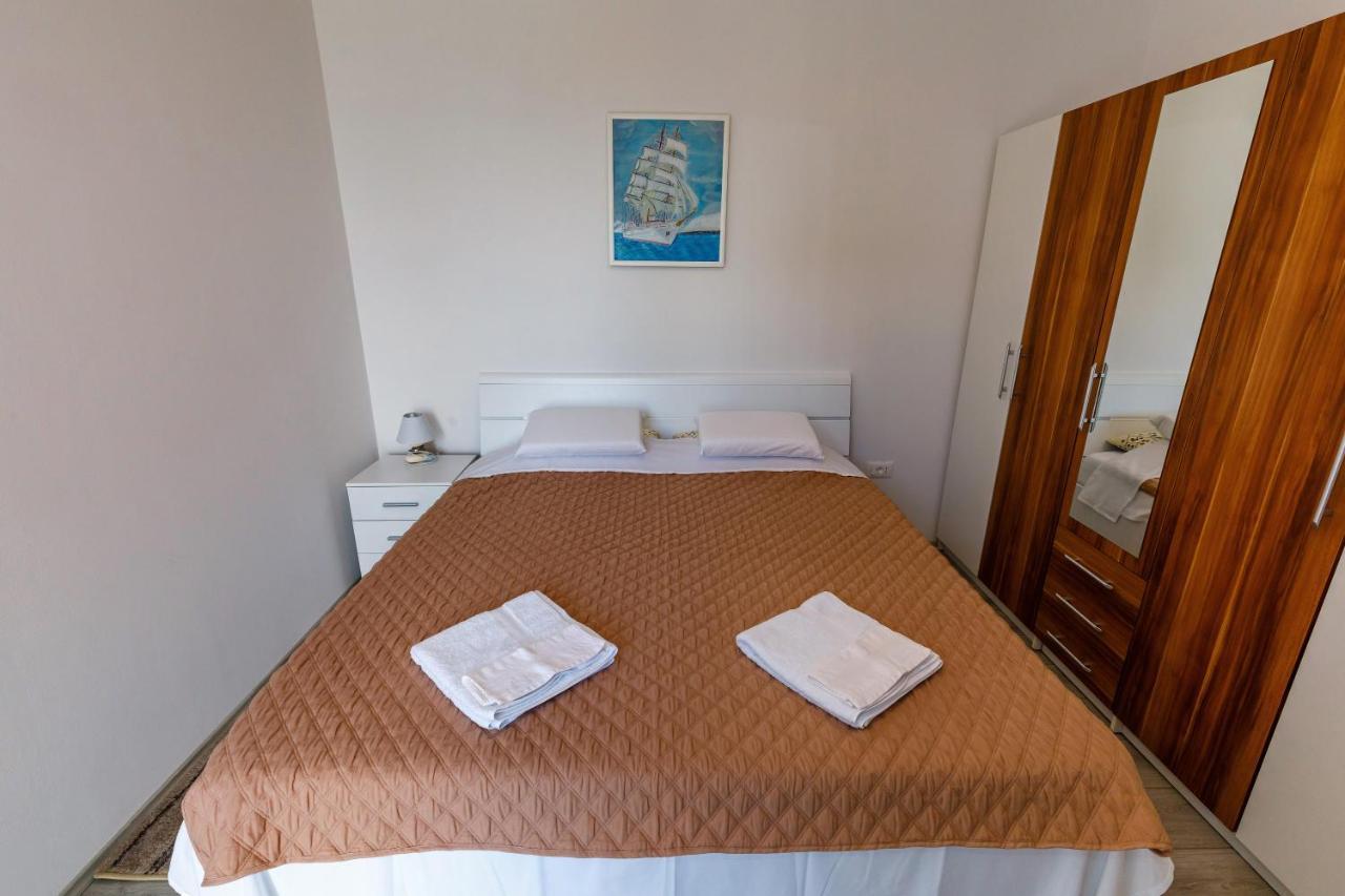 Apartment "Villa M" コストレナ エクステリア 写真