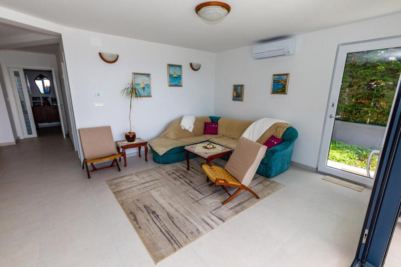 Apartment "Villa M" コストレナ エクステリア 写真